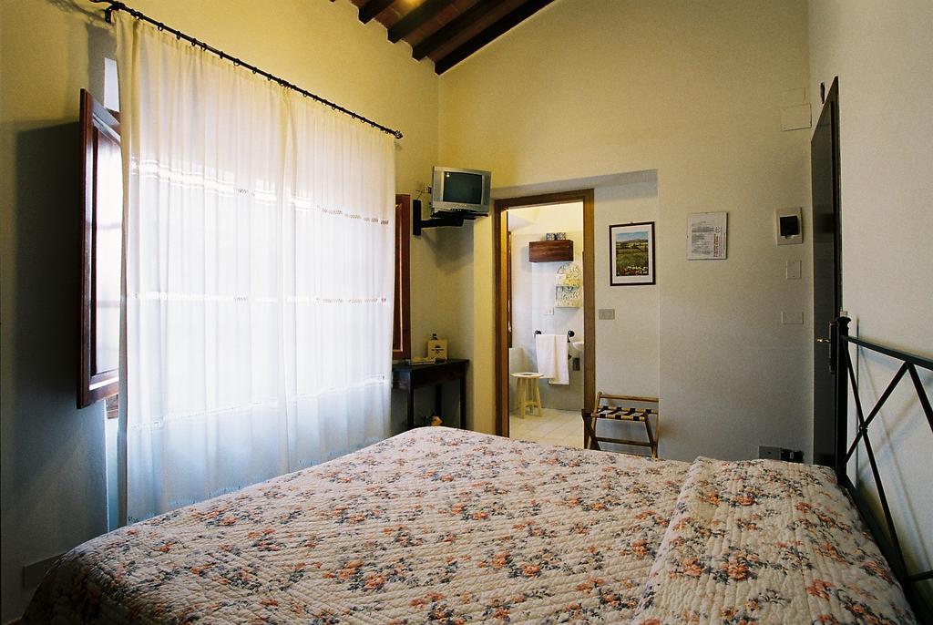 Camere Zimmer Rooms San Francesco Buti Kültér fotó