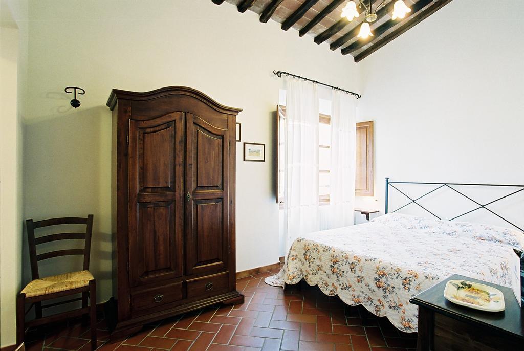 Camere Zimmer Rooms San Francesco Buti Kültér fotó